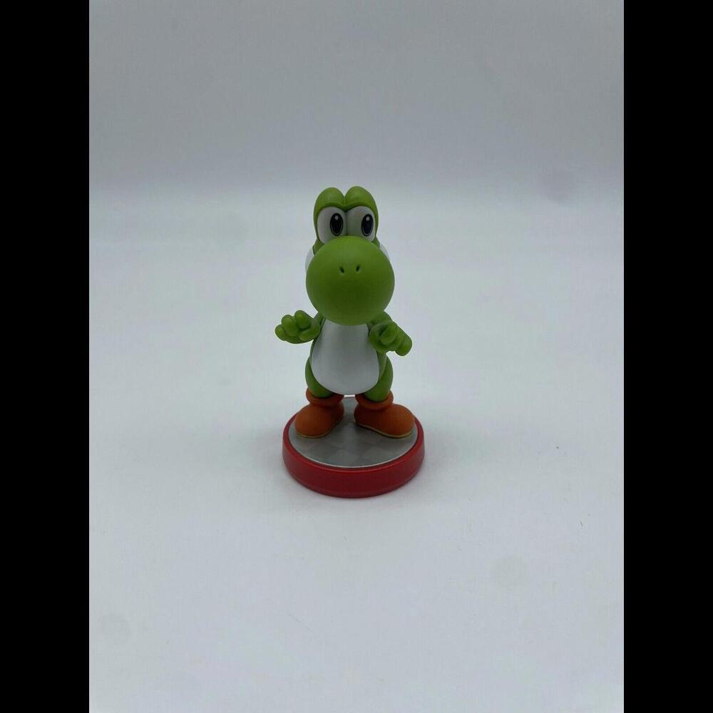 Nintendo - Super Mario Series - Authentic Yoshi Amiibo Works